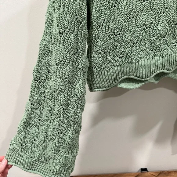 Francesca's Collections Sage Green Cable Knit Sweater - Picture 2 of 3